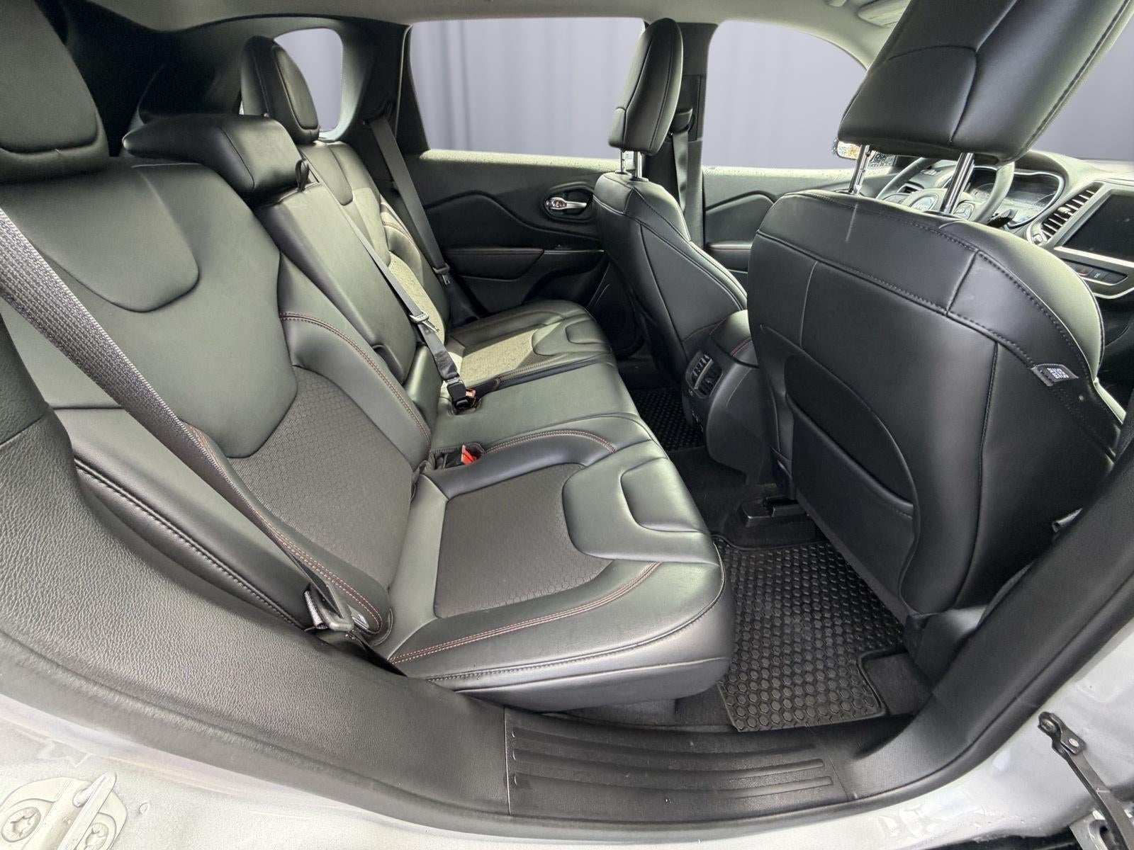 2021 Jeep Cherokee Trailhawk