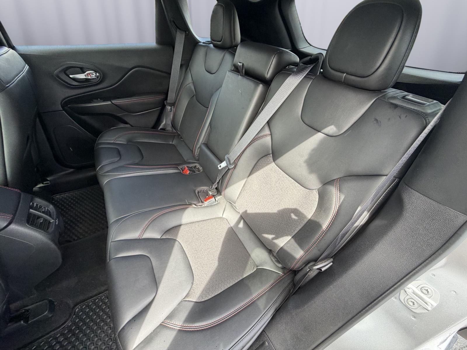 2021 Jeep Cherokee Trailhawk