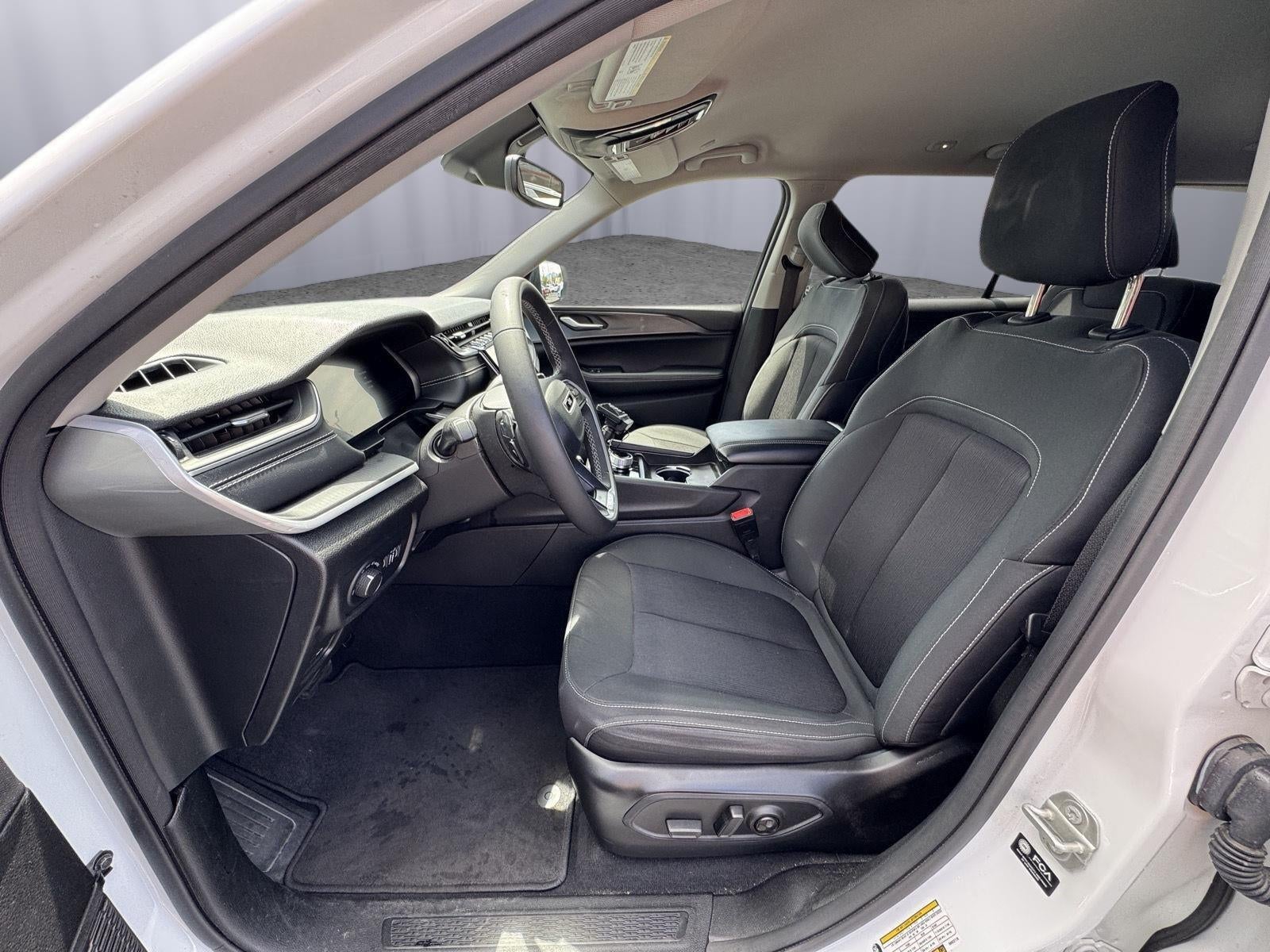 2024 Jeep Grand Cherokee L Laredo