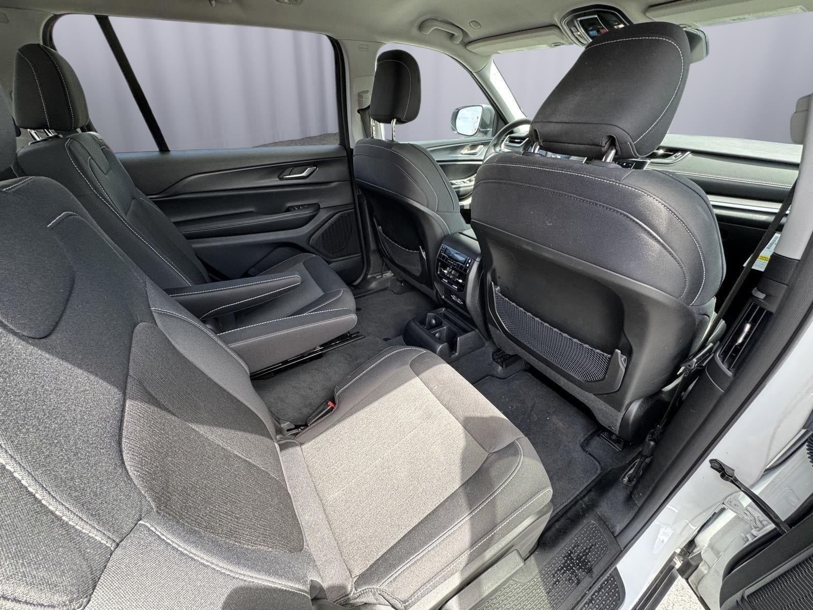 2024 Jeep Grand Cherokee L Laredo