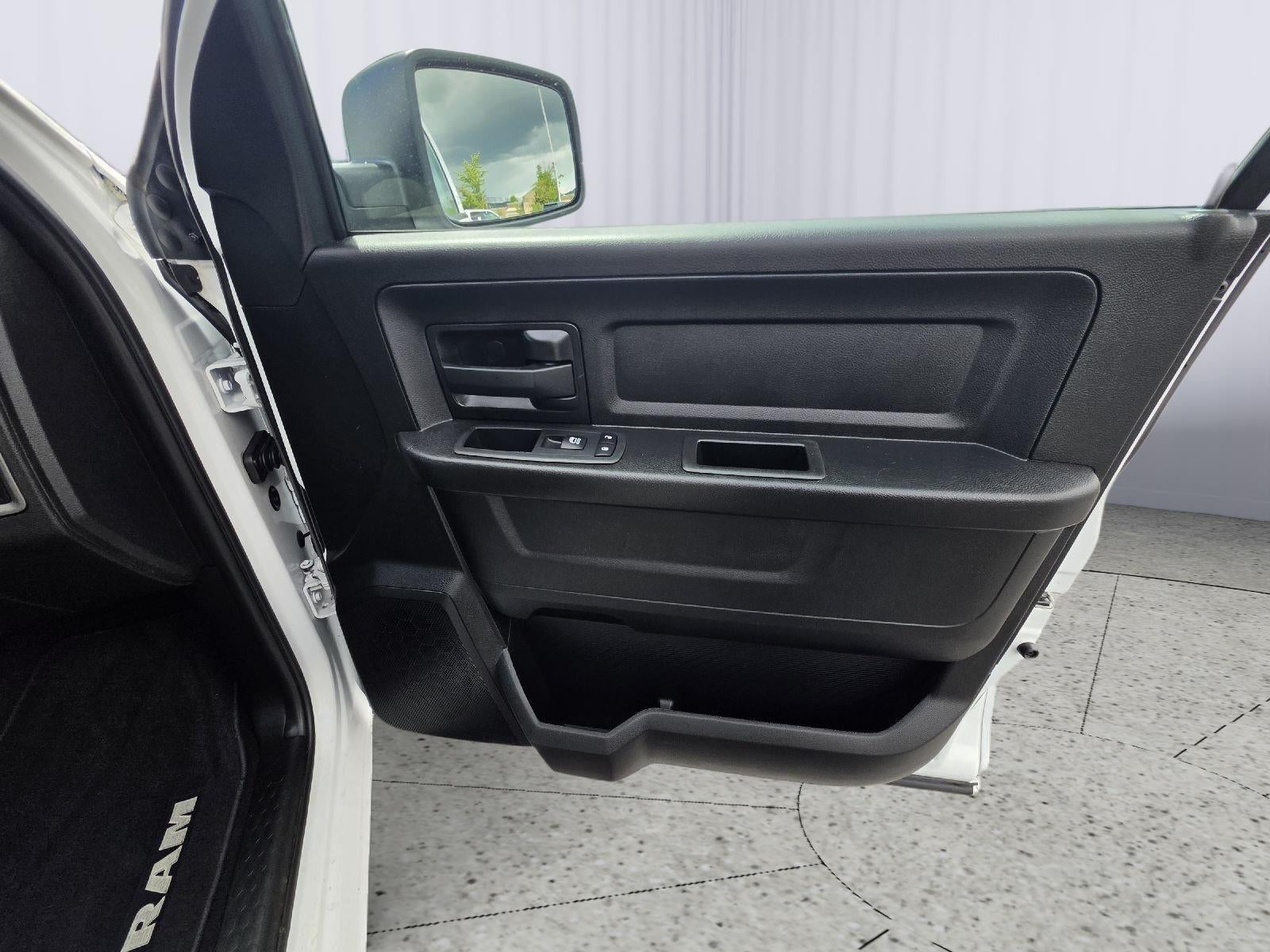 2020 RAM 1500 Classic Tradesman