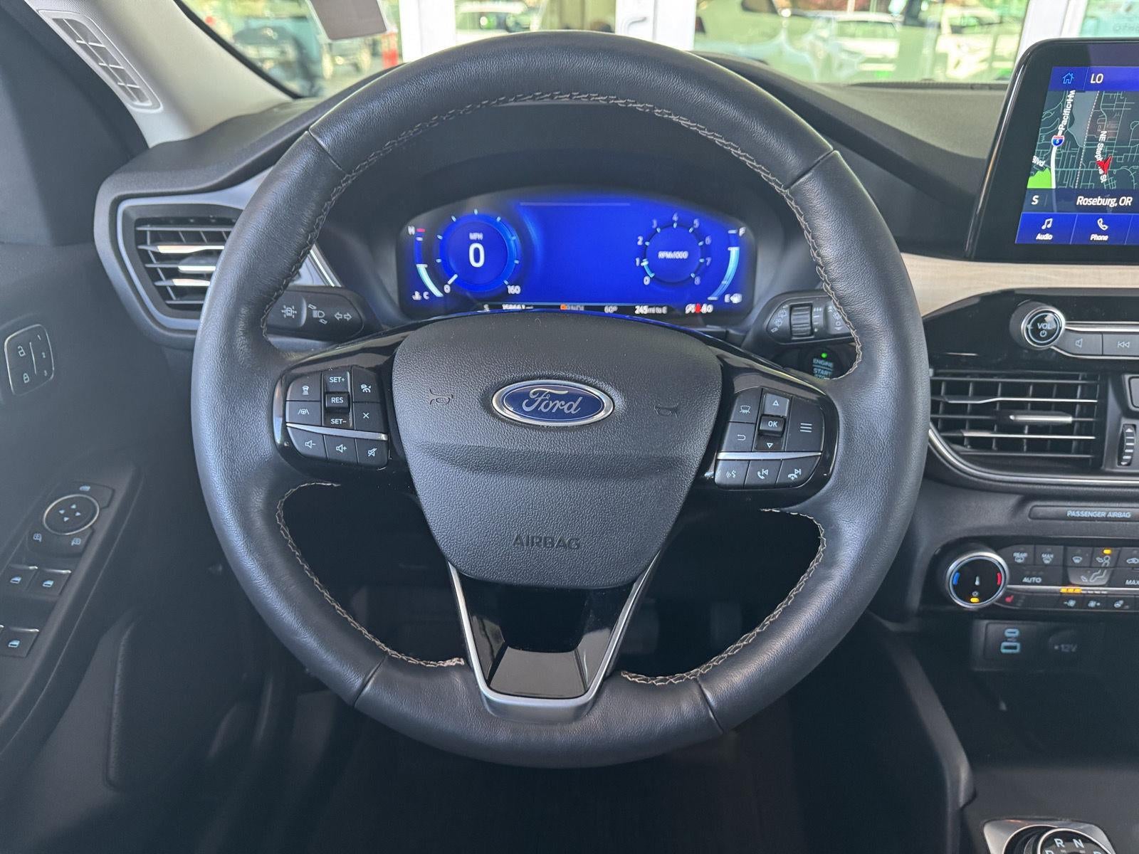 2022 Ford Escape Titanium