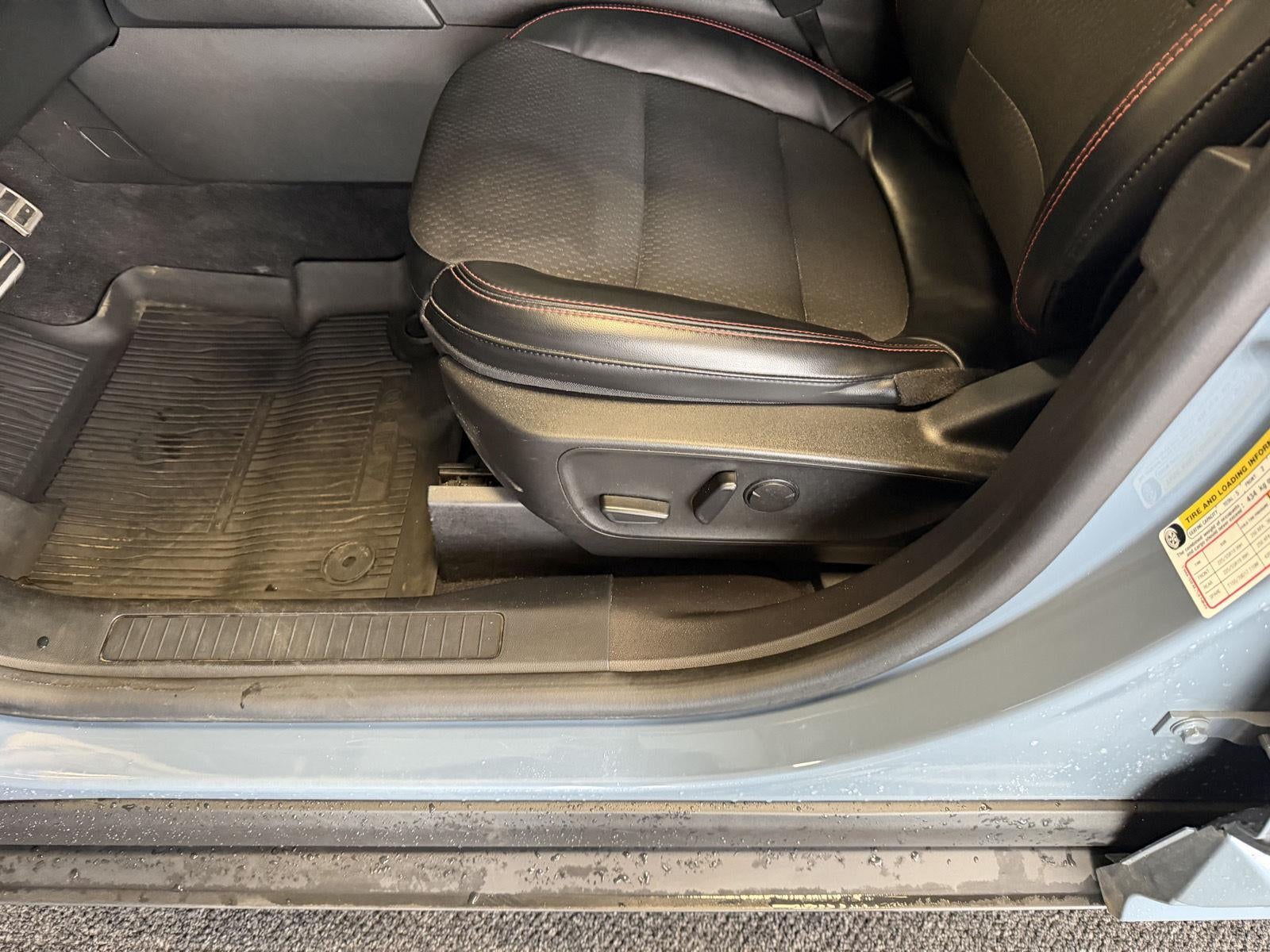 2023 Ford Escape ST-Line Elite