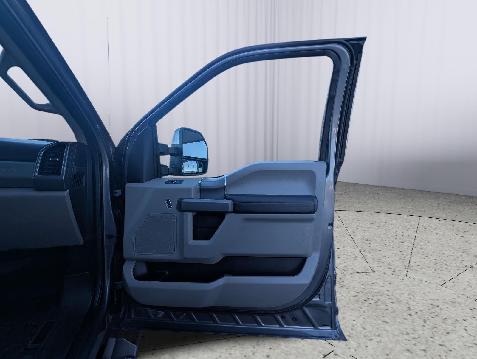 2021 Ford Super Duty F-350 SRW XL