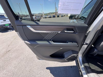 2025 GMC Acadia Denali