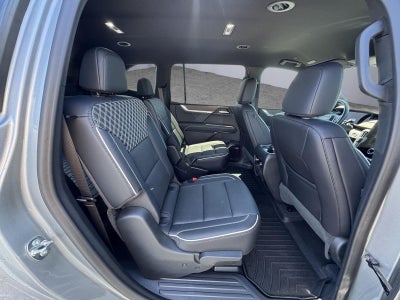 2025 GMC Acadia Denali