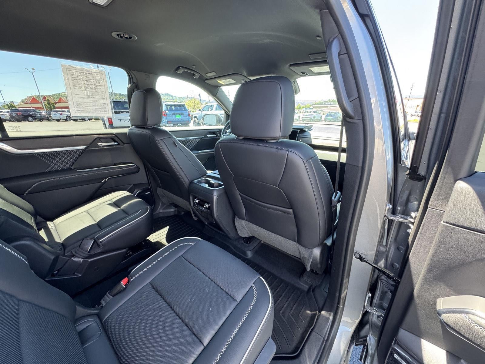 2025 GMC Acadia Denali