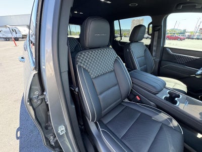 2025 GMC Acadia Denali