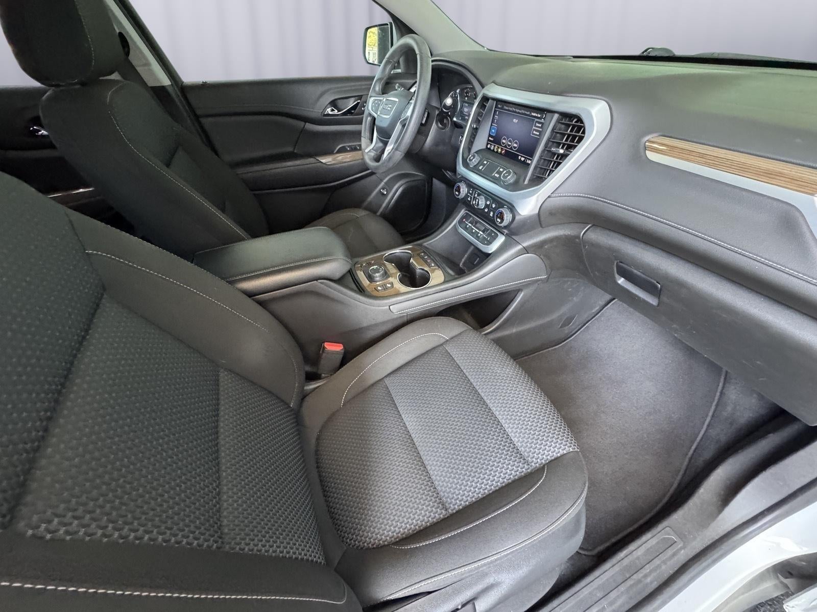 2022 GMC Acadia SLE