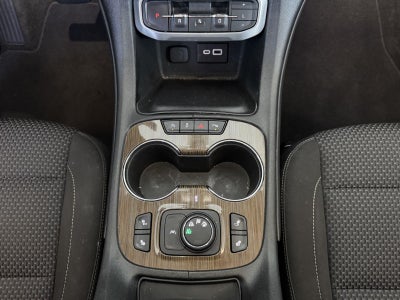 2022 GMC Acadia SLE