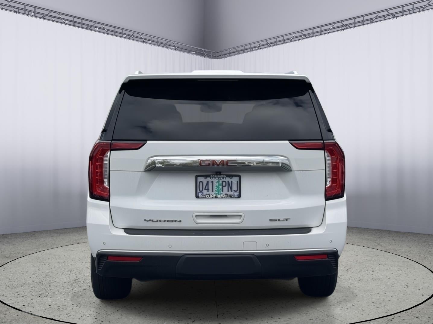 2023 GMC Yukon SLT