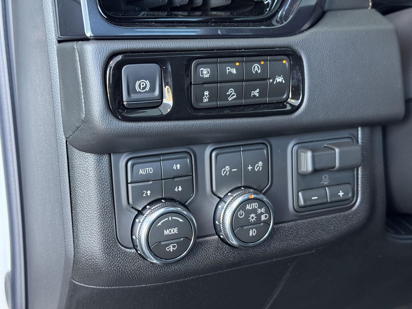 2027 GMC Yukon AT4