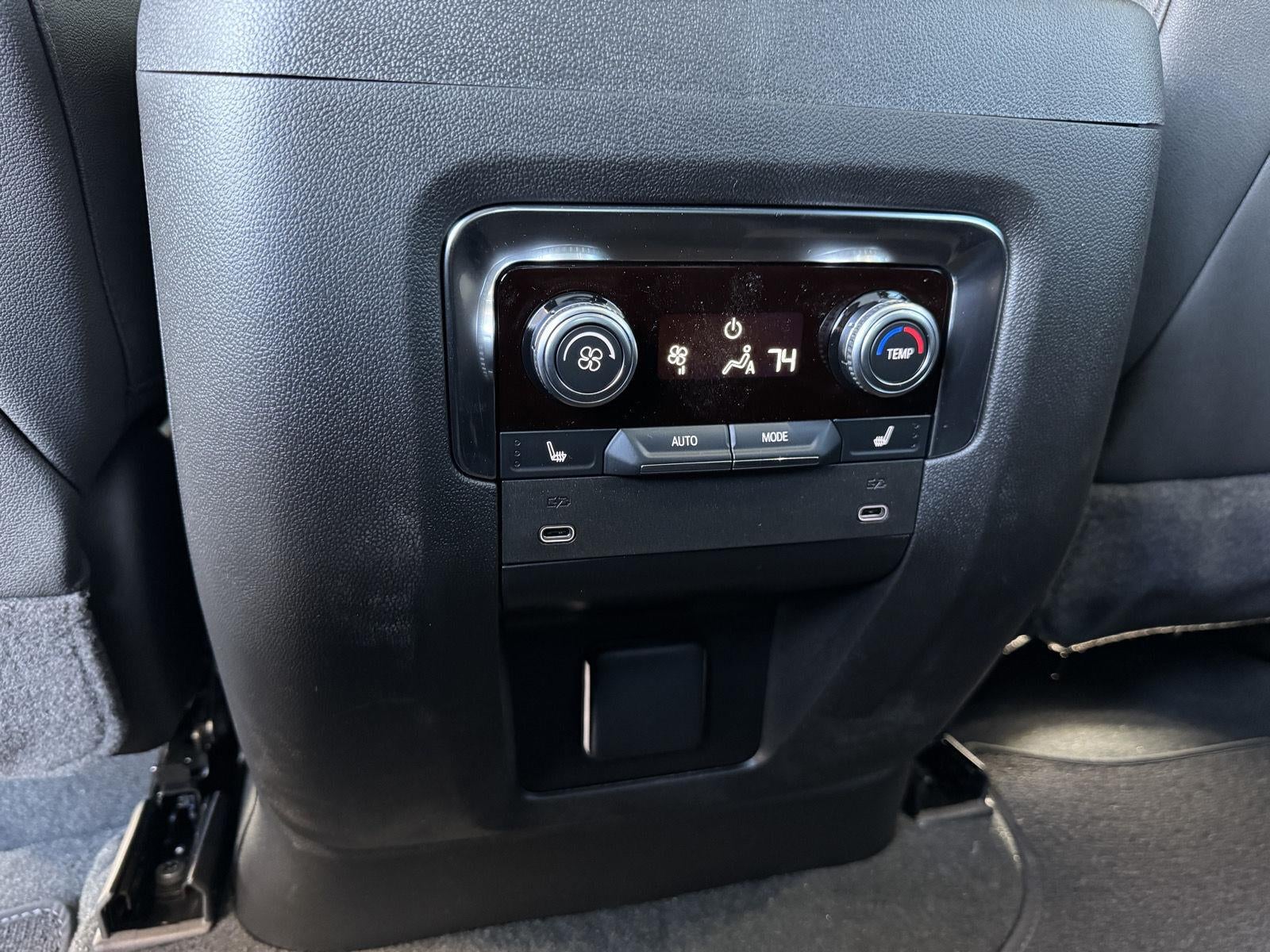 2027 GMC Yukon AT4