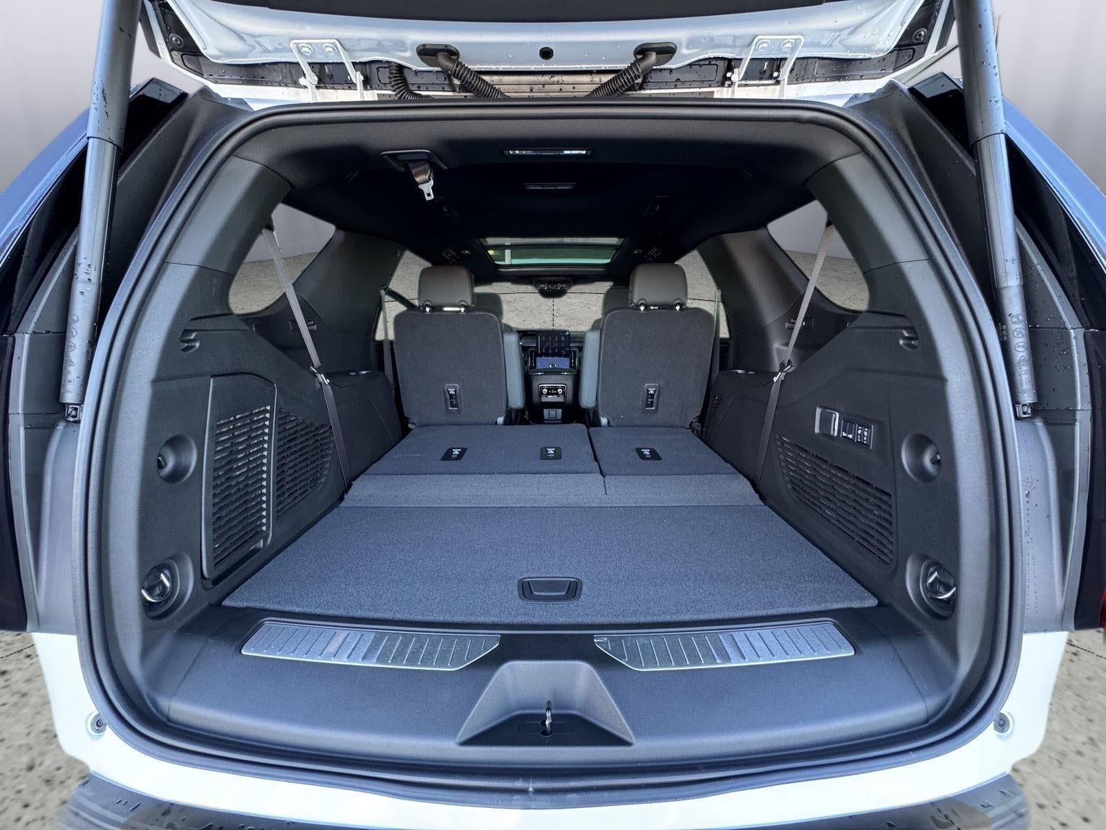 2027 GMC Yukon AT4