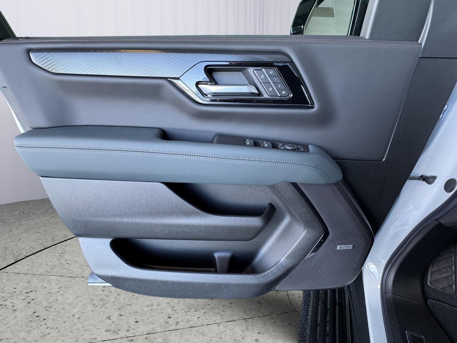 2027 GMC Yukon AT4