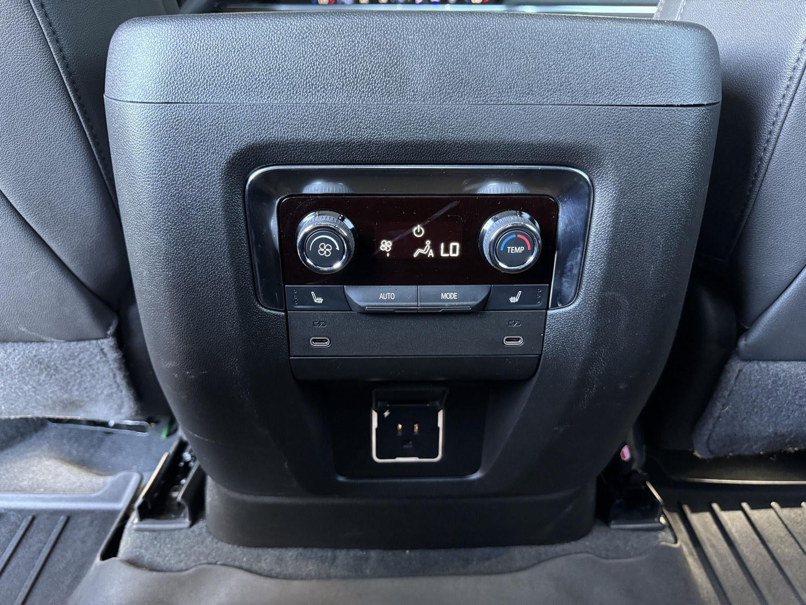2025 Chevrolet Tahoe RST
