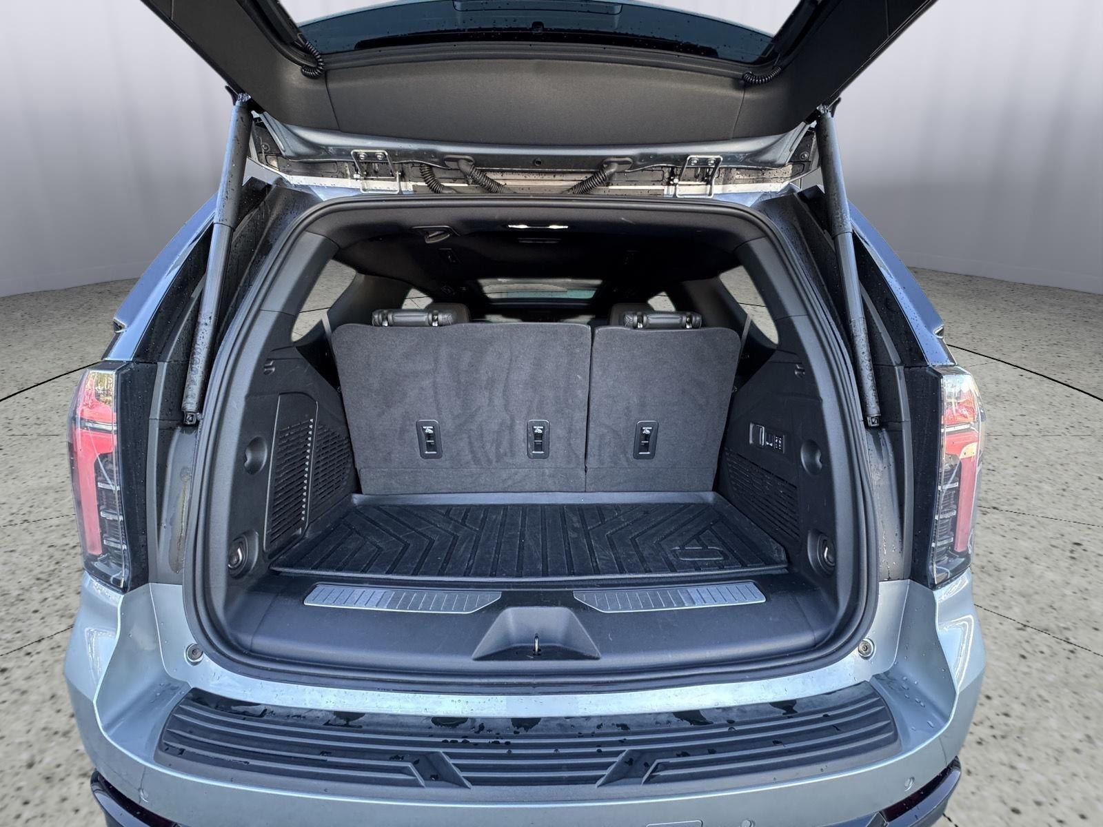 2025 Chevrolet Tahoe RST