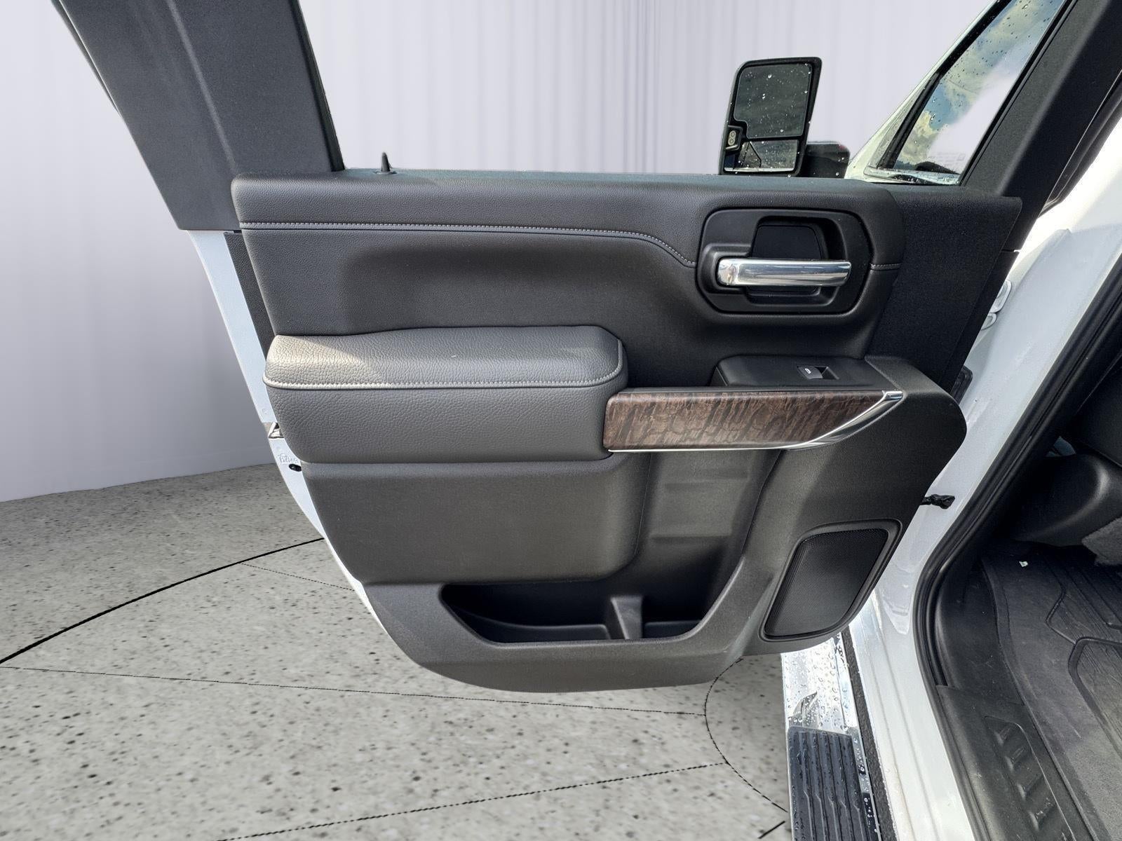 2022 GMC Sierra 3500 HD Denali