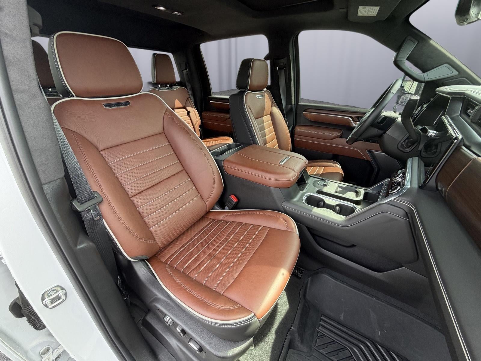 2025 GMC Sierra 3500 HD Denali Ultimate
