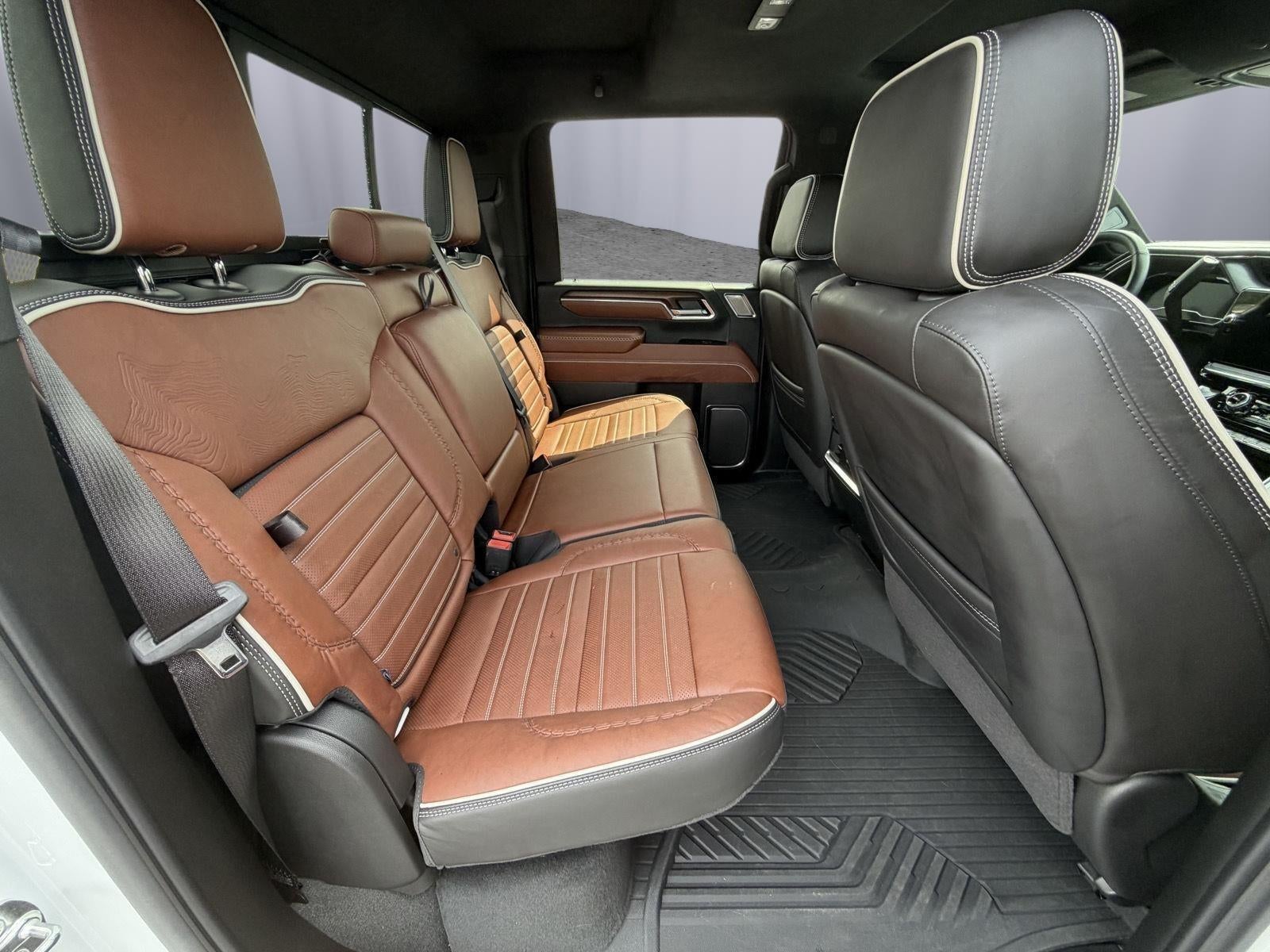 2025 GMC Sierra 3500 HD Denali Ultimate