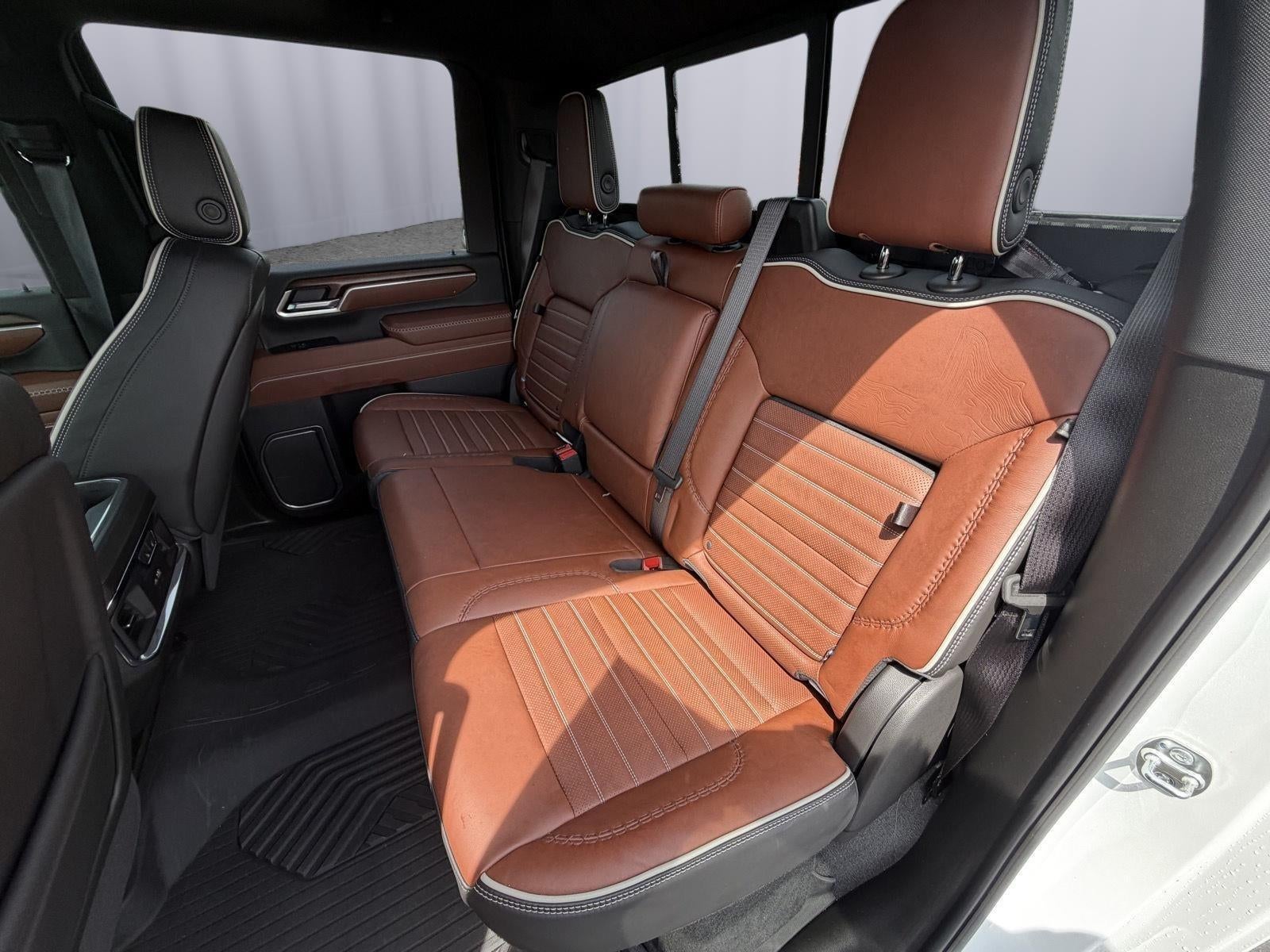 2025 GMC Sierra 3500 HD Denali Ultimate