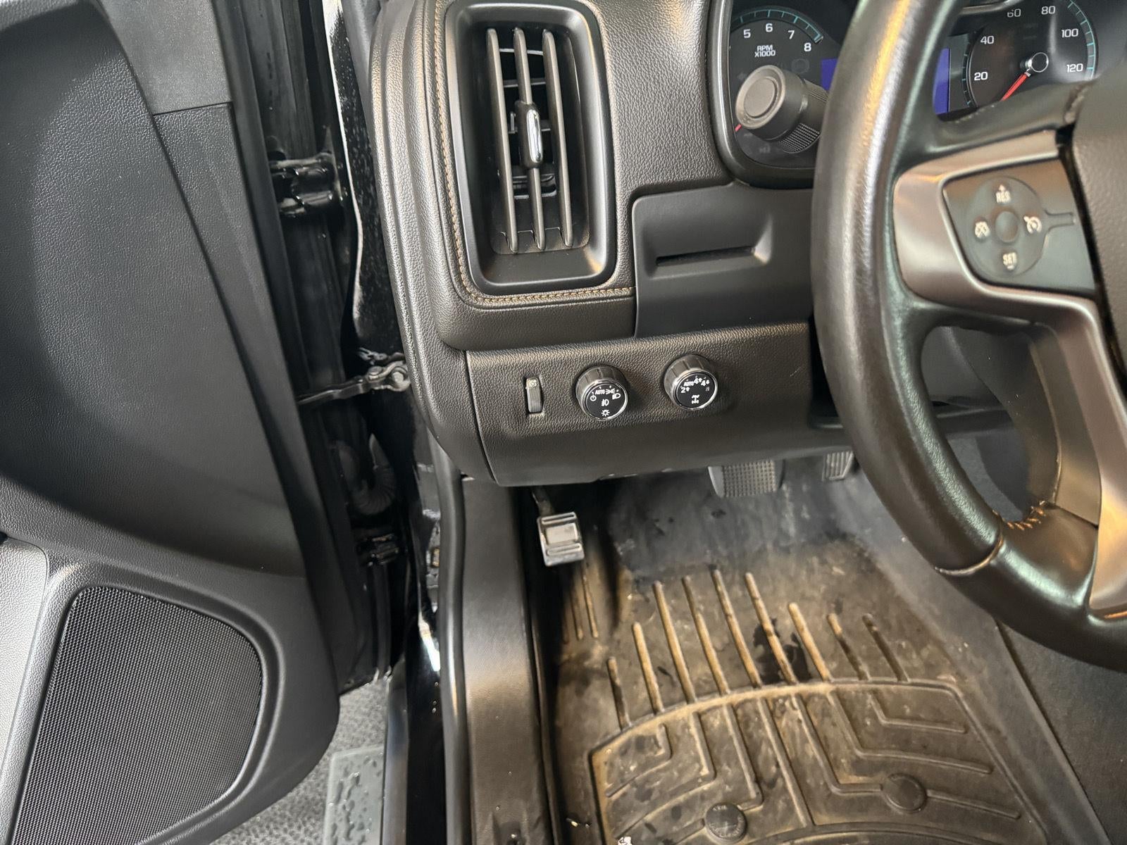 2022 GMC Canyon AT4 - Cloth