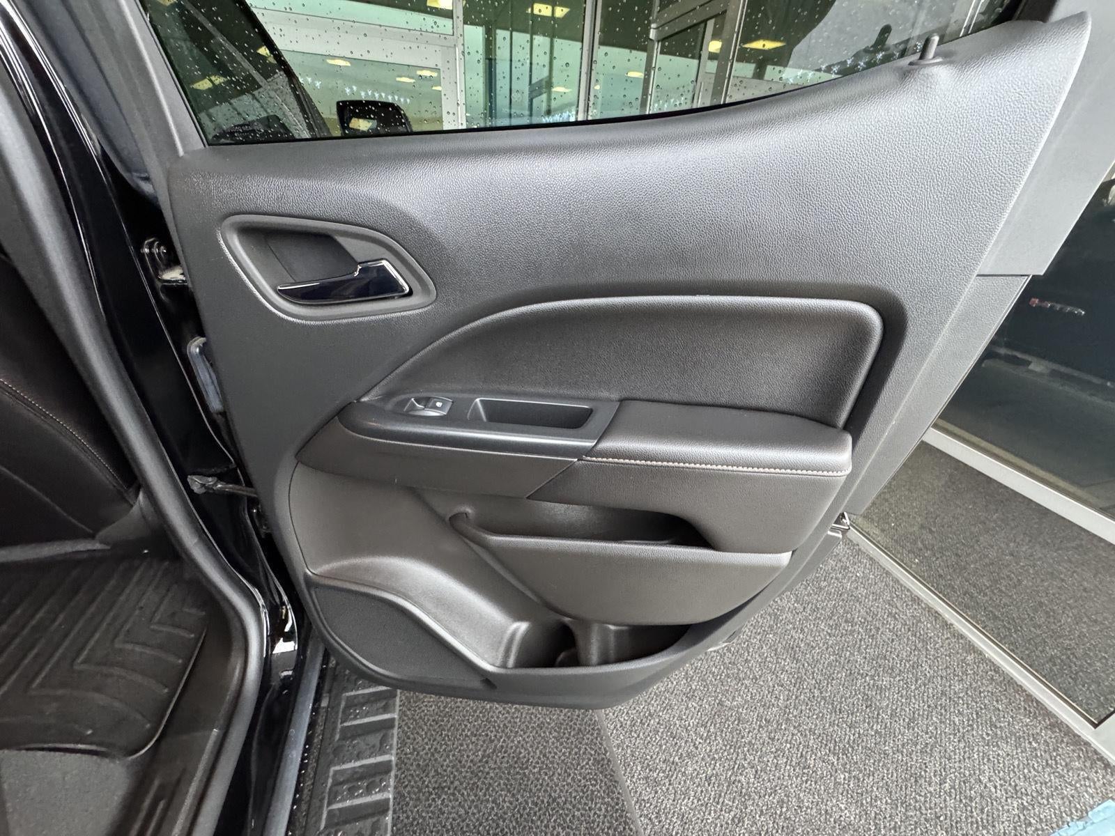 2022 GMC Canyon AT4 - Cloth