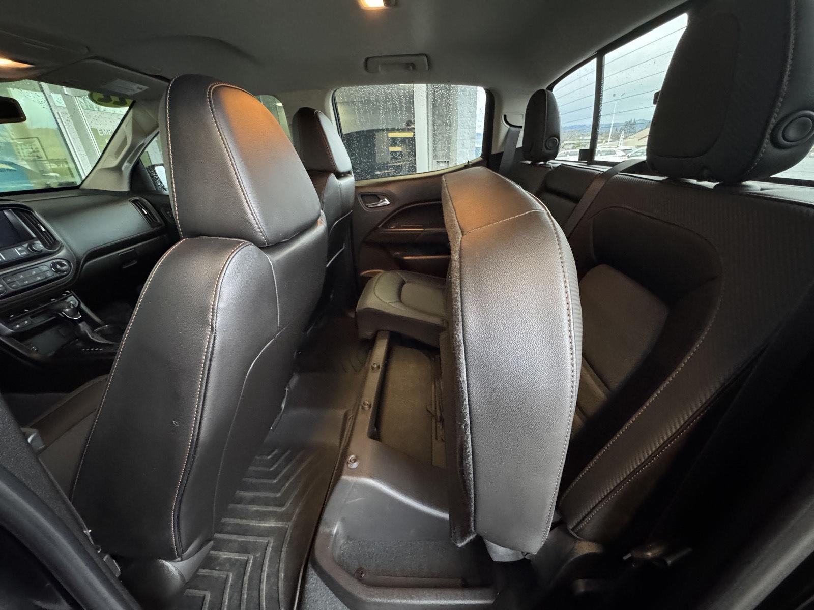 2022 GMC Canyon AT4 - Cloth