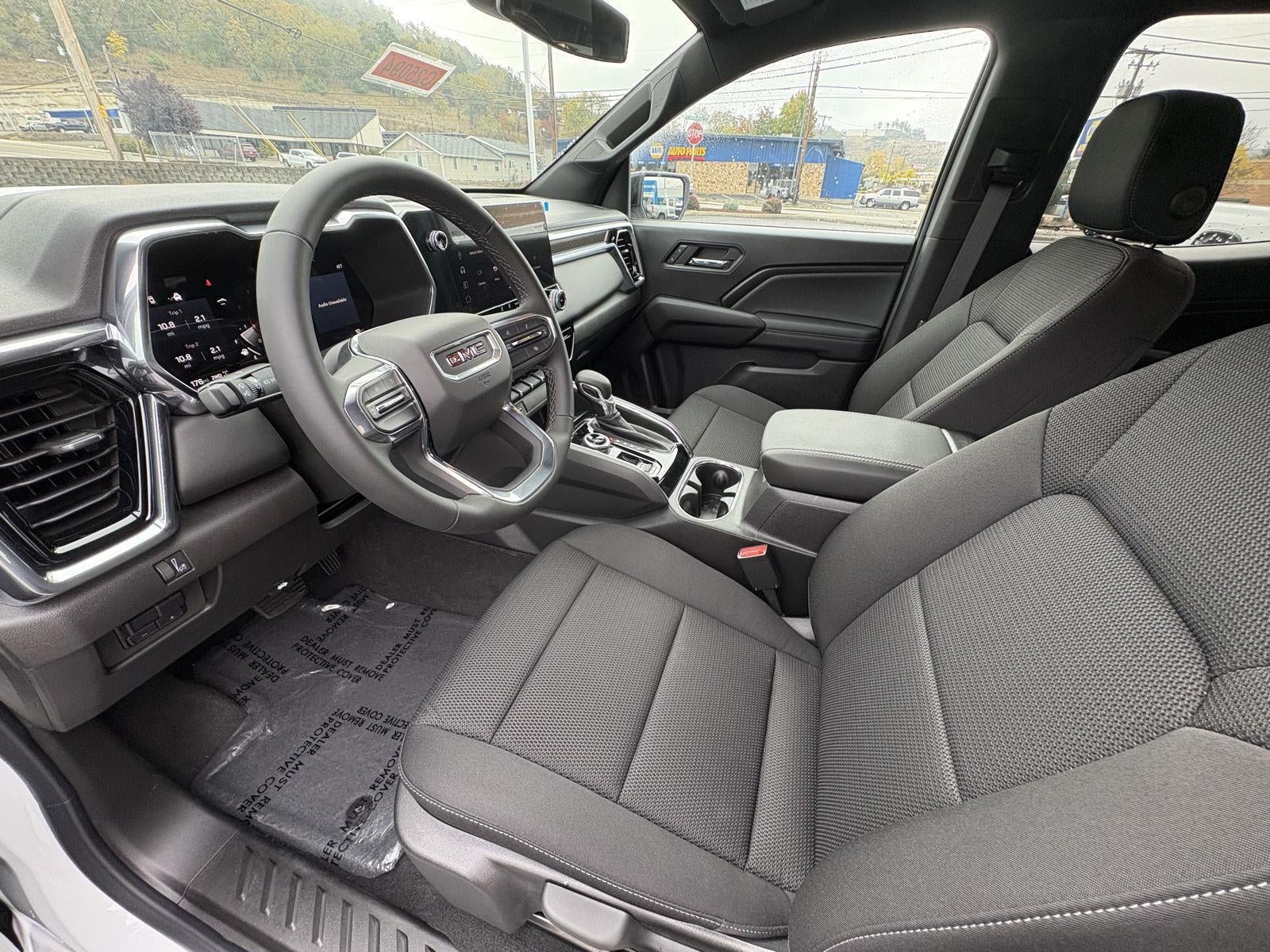 2025 GMC Canyon Elevation