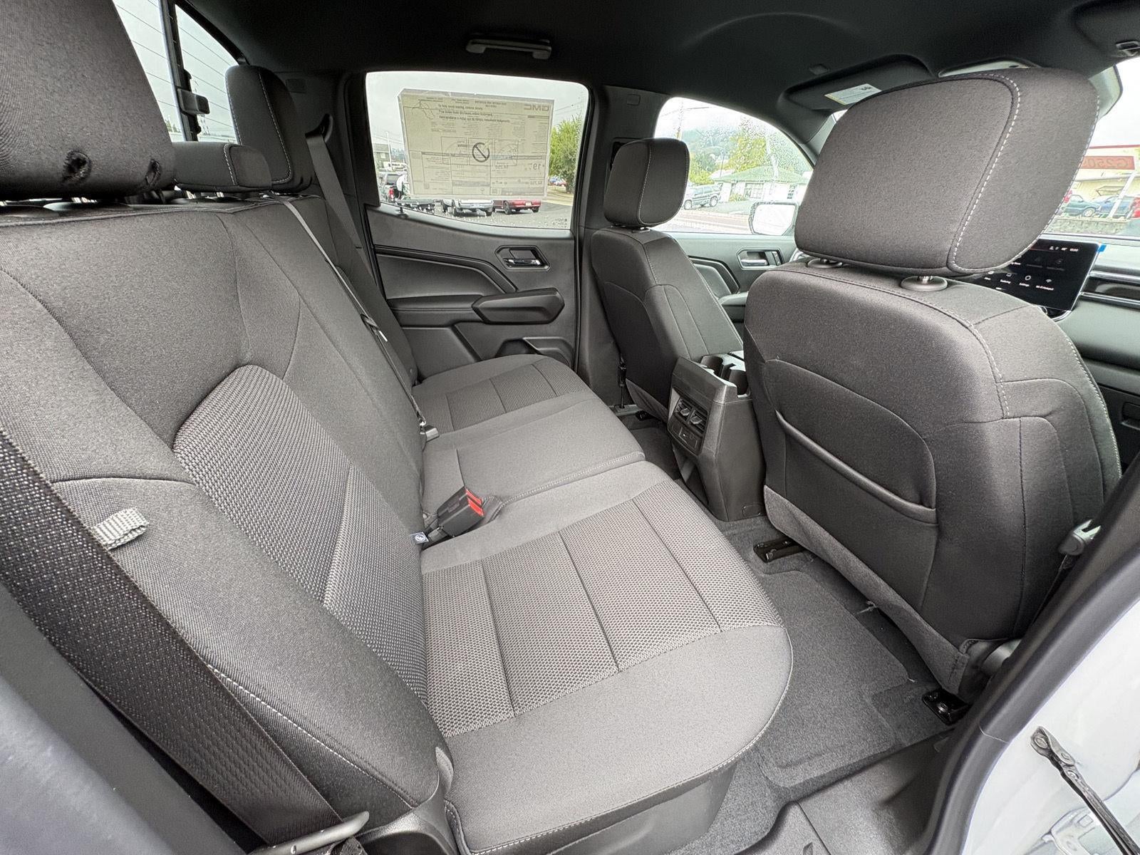 2025 GMC Canyon Elevation