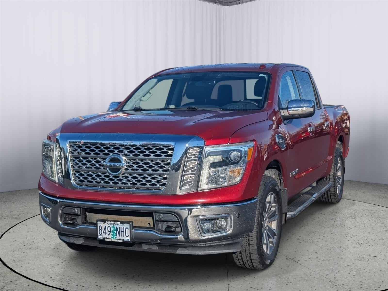 2017 Nissan Titan SL