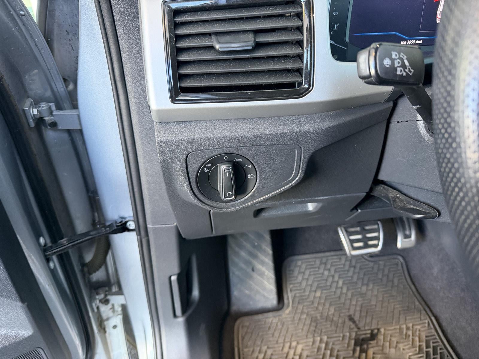 2021 Volkswagen Atlas 3.6L V6 SEL Premium R-Line