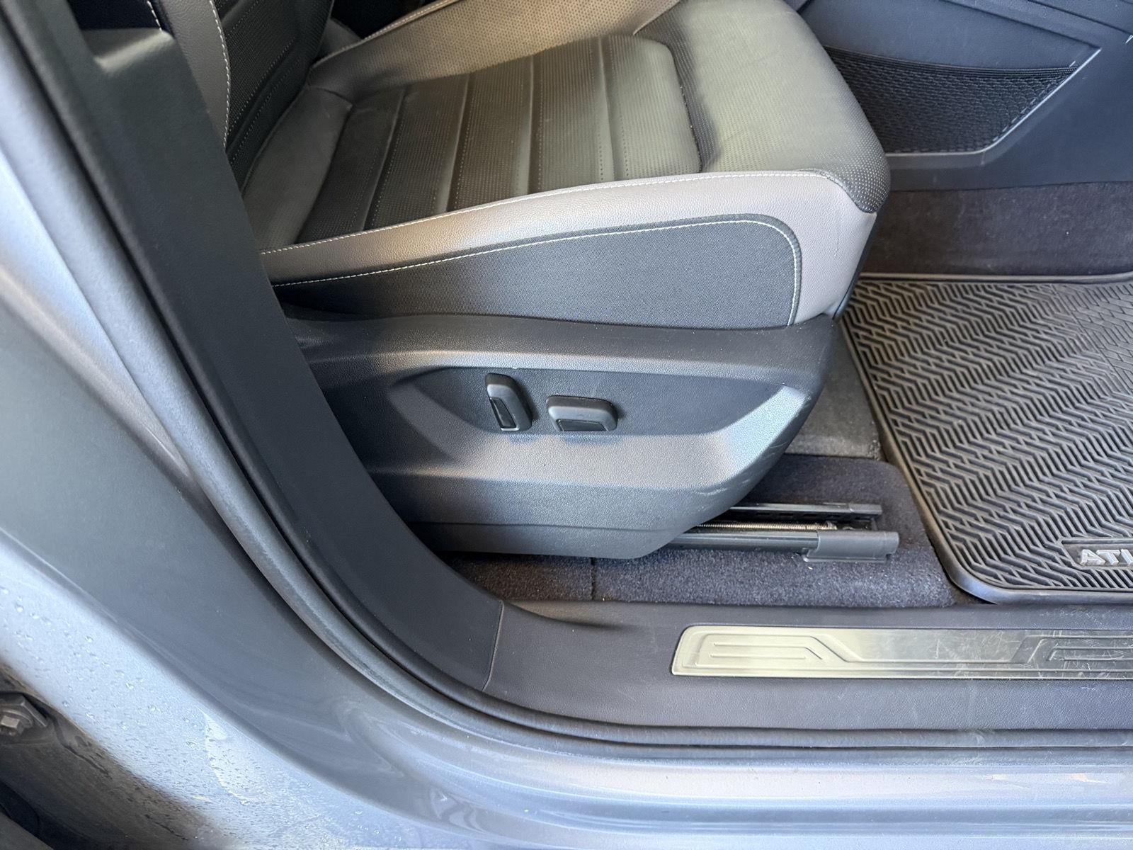 2021 Volkswagen Atlas 3.6L V6 SEL Premium R-Line