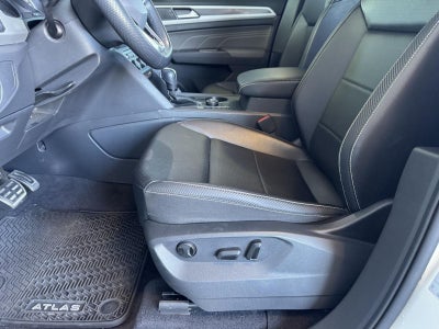 2021 Volkswagen Atlas Cross Sport 3.6L V6 SE w/Technology R-Line