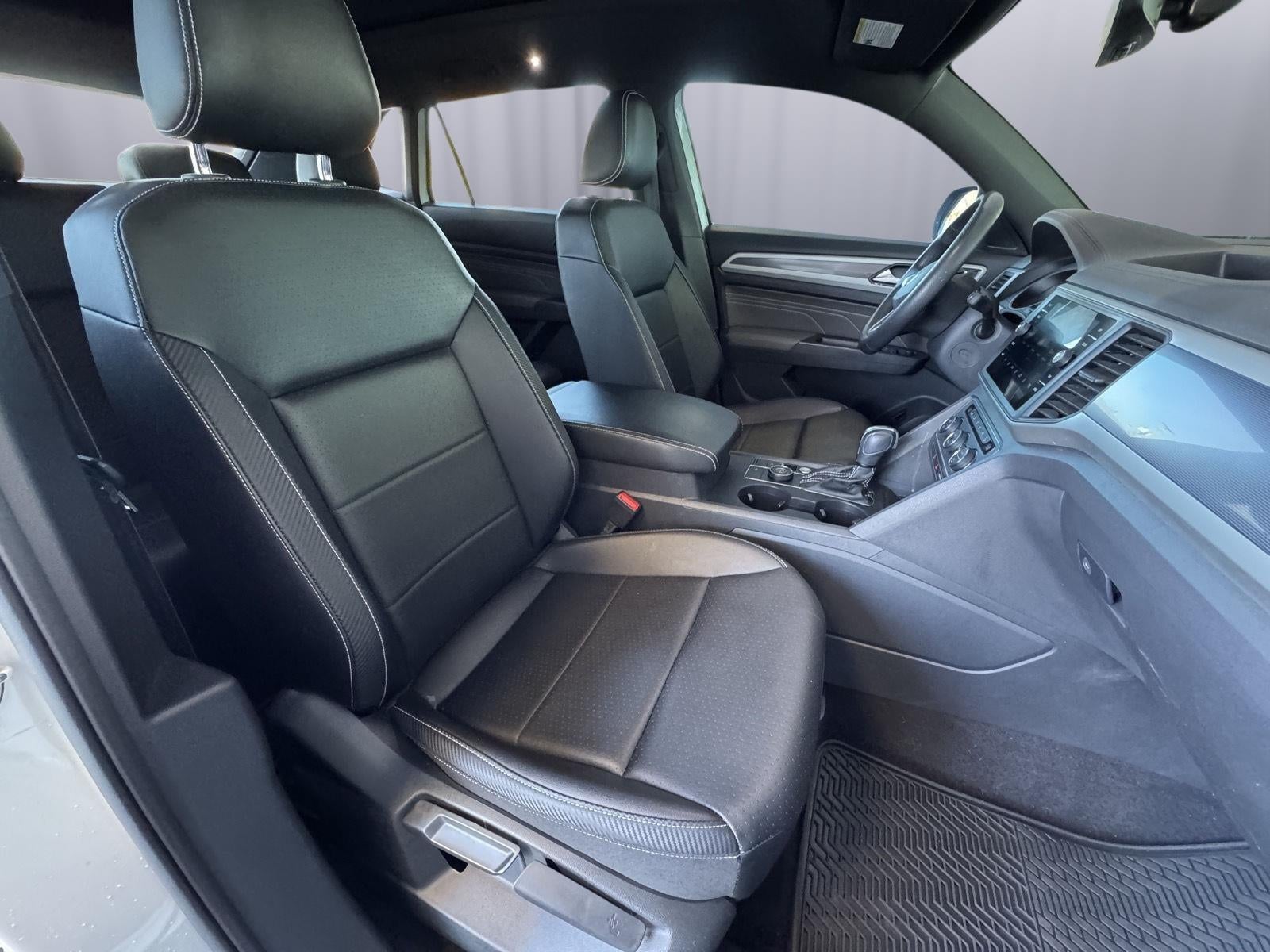 2021 Volkswagen Atlas Cross Sport 3.6L V6 SE w/Technology R-Line