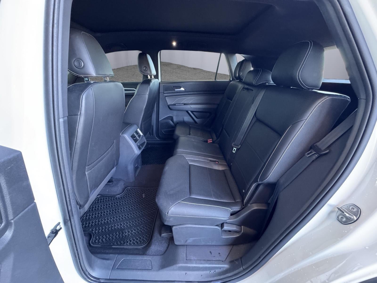 2021 Volkswagen Atlas Cross Sport 3.6L V6 SE w/Technology R-Line