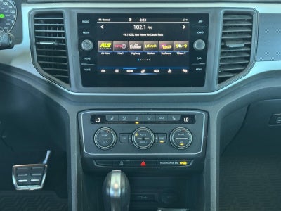 2021 Volkswagen Atlas Cross Sport 3.6L V6 SE w/Technology R-Line