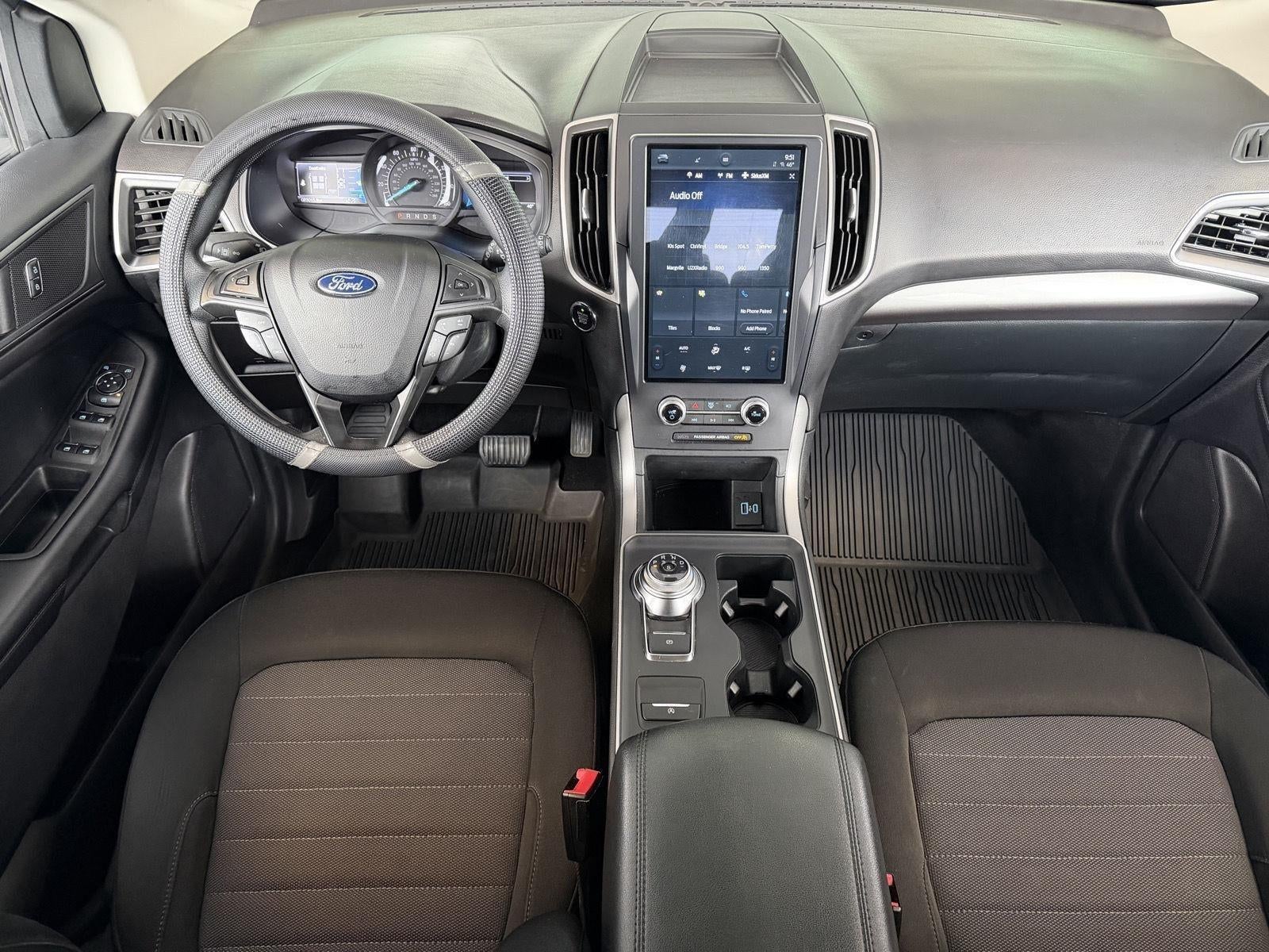 2022 Ford Edge SE