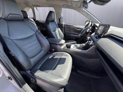 2022 Toyota RAV4 XLE Premium