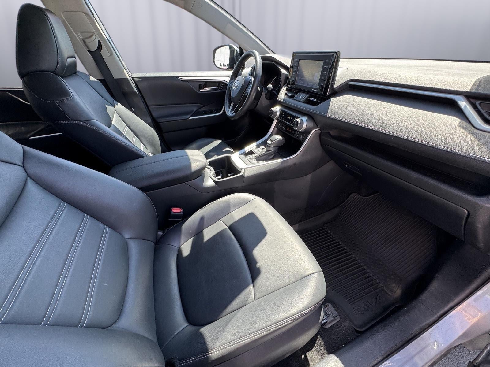 2022 Toyota RAV4 XLE Premium