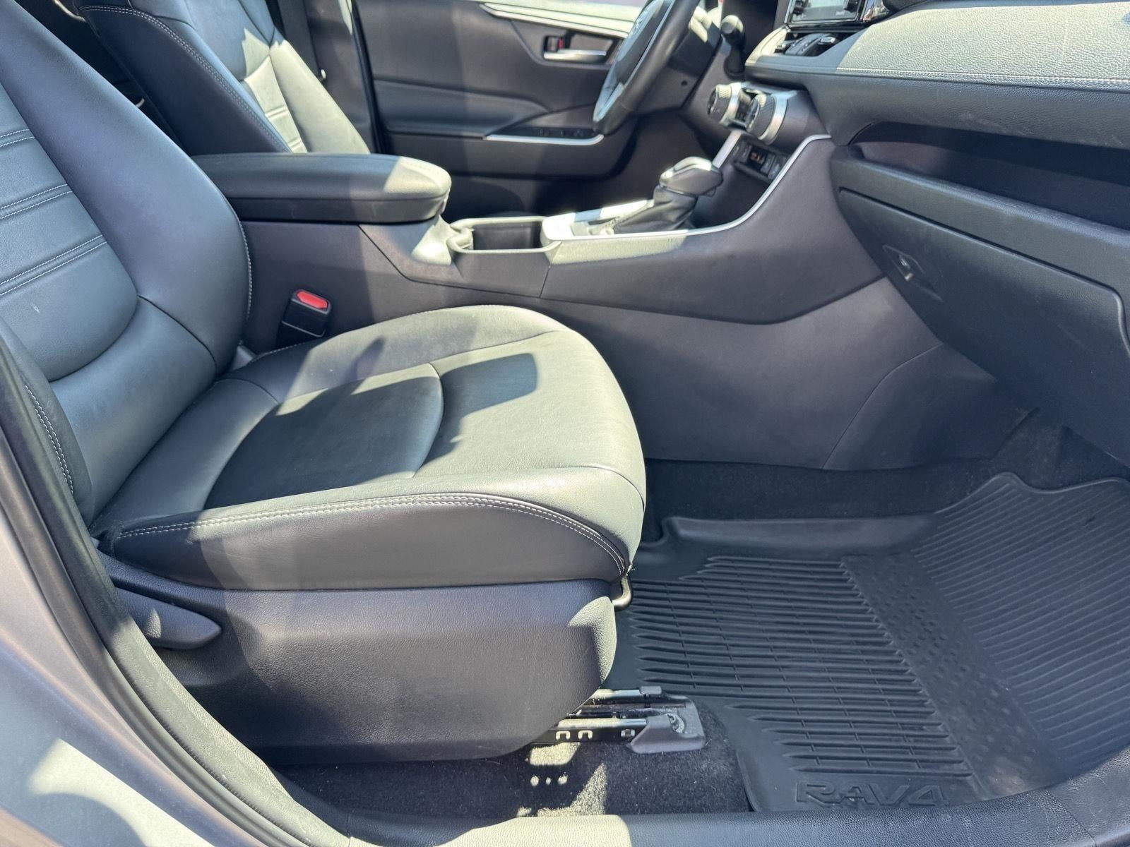 2022 Toyota RAV4 XLE Premium
