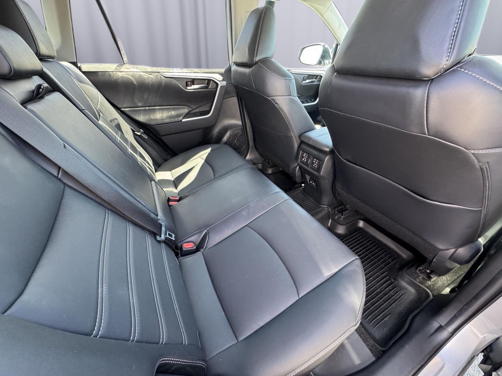 2022 Toyota RAV4 XLE Premium