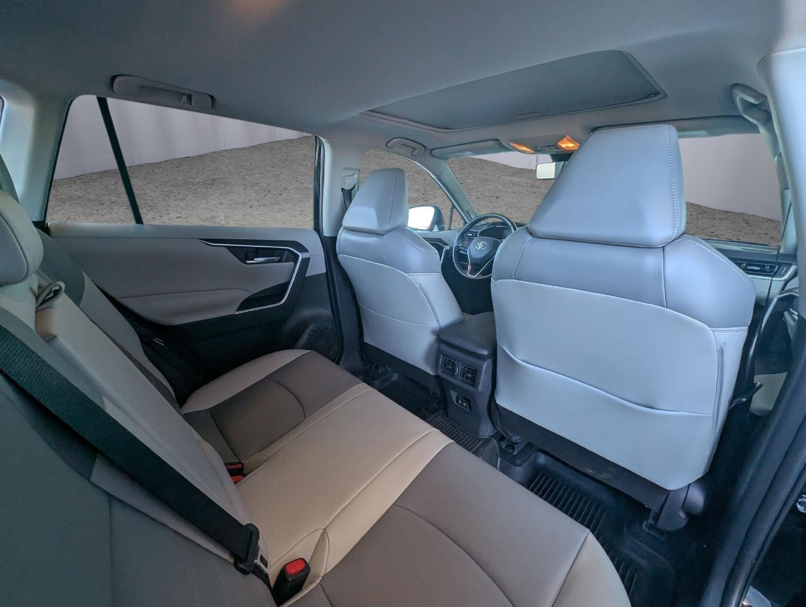 2019 Toyota RAV4 XLE Premium