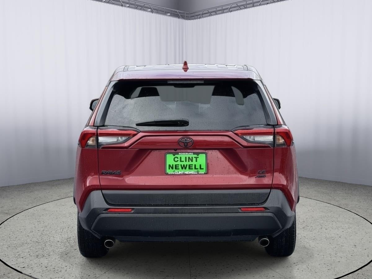 2023 Toyota RAV4 LE