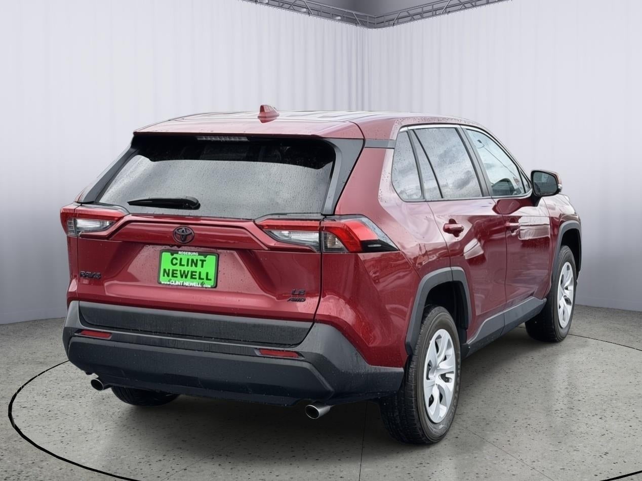 2023 Toyota RAV4 LE
