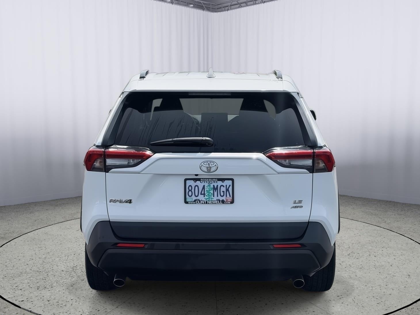 2020 Toyota RAV4 LE