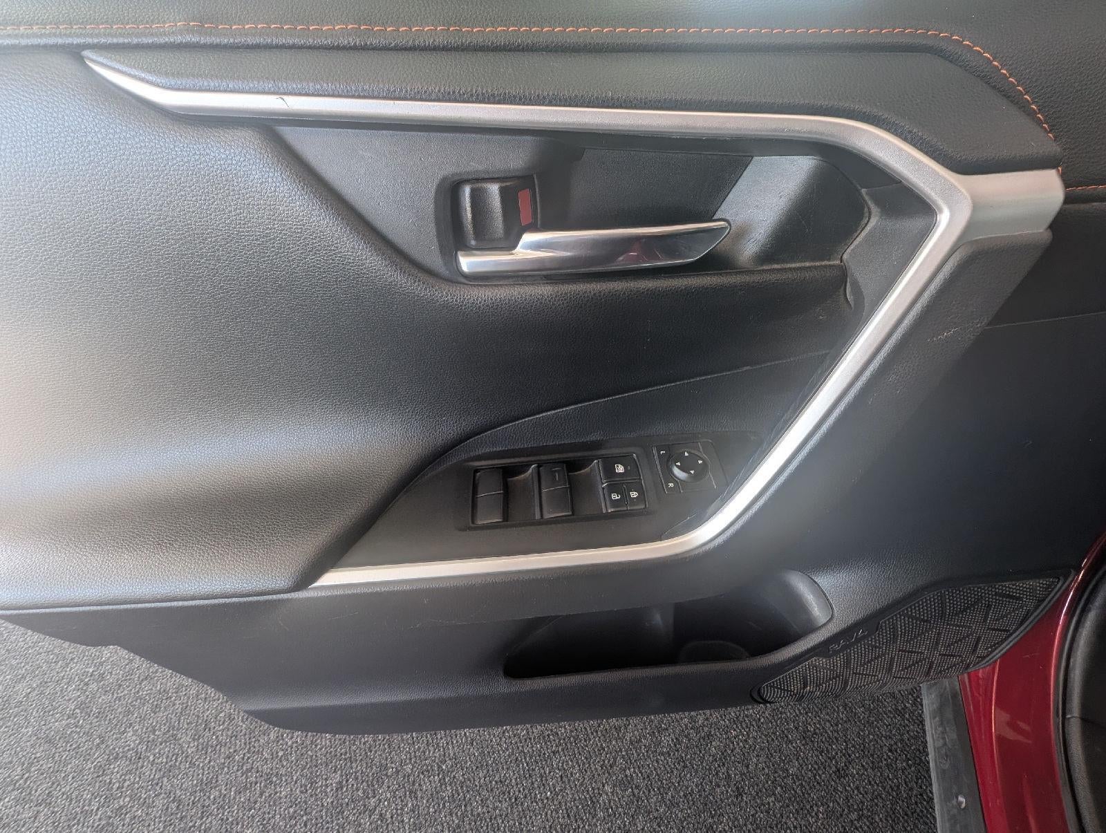2020 Toyota RAV4 Adventure