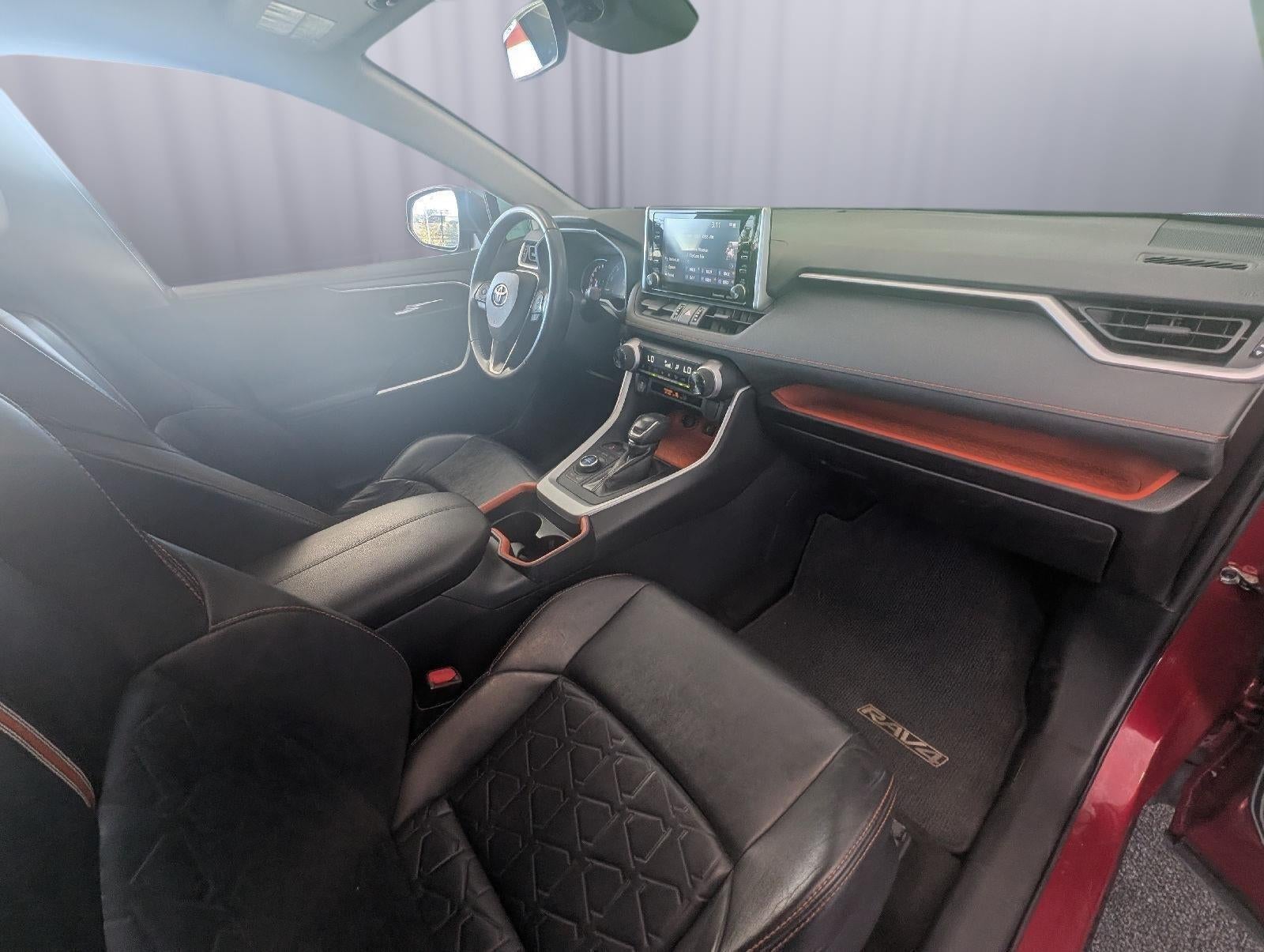 2020 Toyota RAV4 Adventure