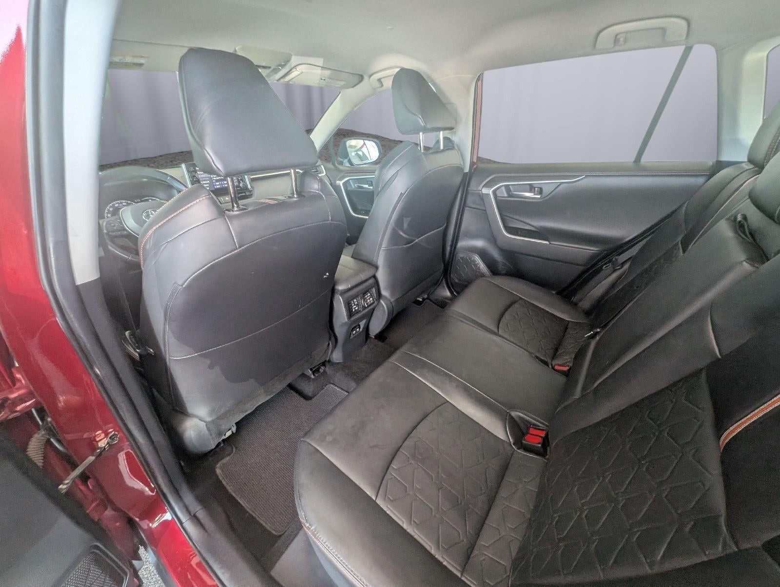 2020 Toyota RAV4 Adventure