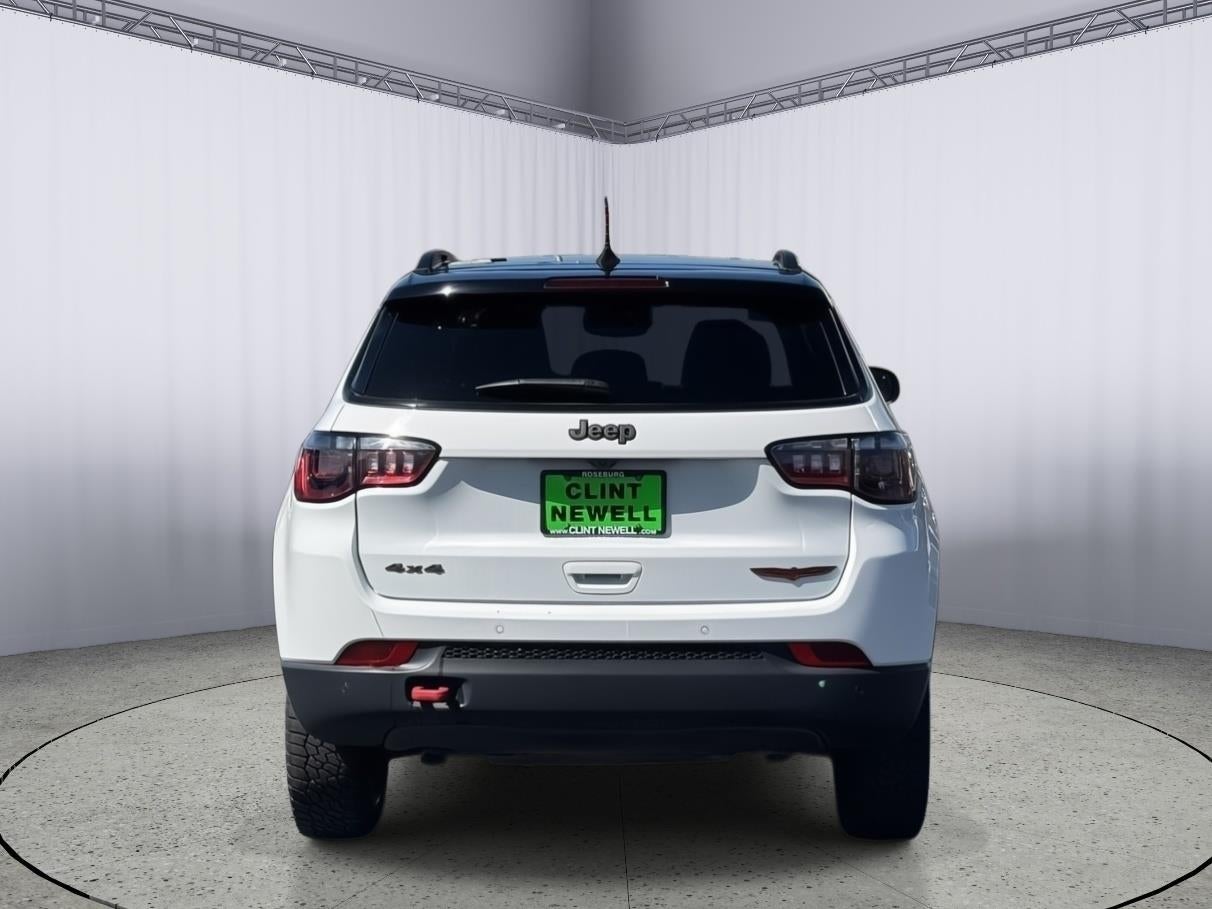 2024 Jeep Compass Trailhawk